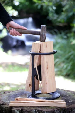 Kindling Cracker Houtklover / Houtsplijter 9 Kindling Cracker Houtklover / Houtsplijter -Petromax || Napoleon || Big Green Egg Verkoop kindling cracker houtklover houtsplijter 1