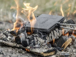 Petromax Gietijzeren Wafelijzer Kort 10 Petromax Gietijzeren Wafelijzer Kort -Petromax || Napoleon || Big Green Egg Verkoop petromax gietijzeren wafelijzer kort 4